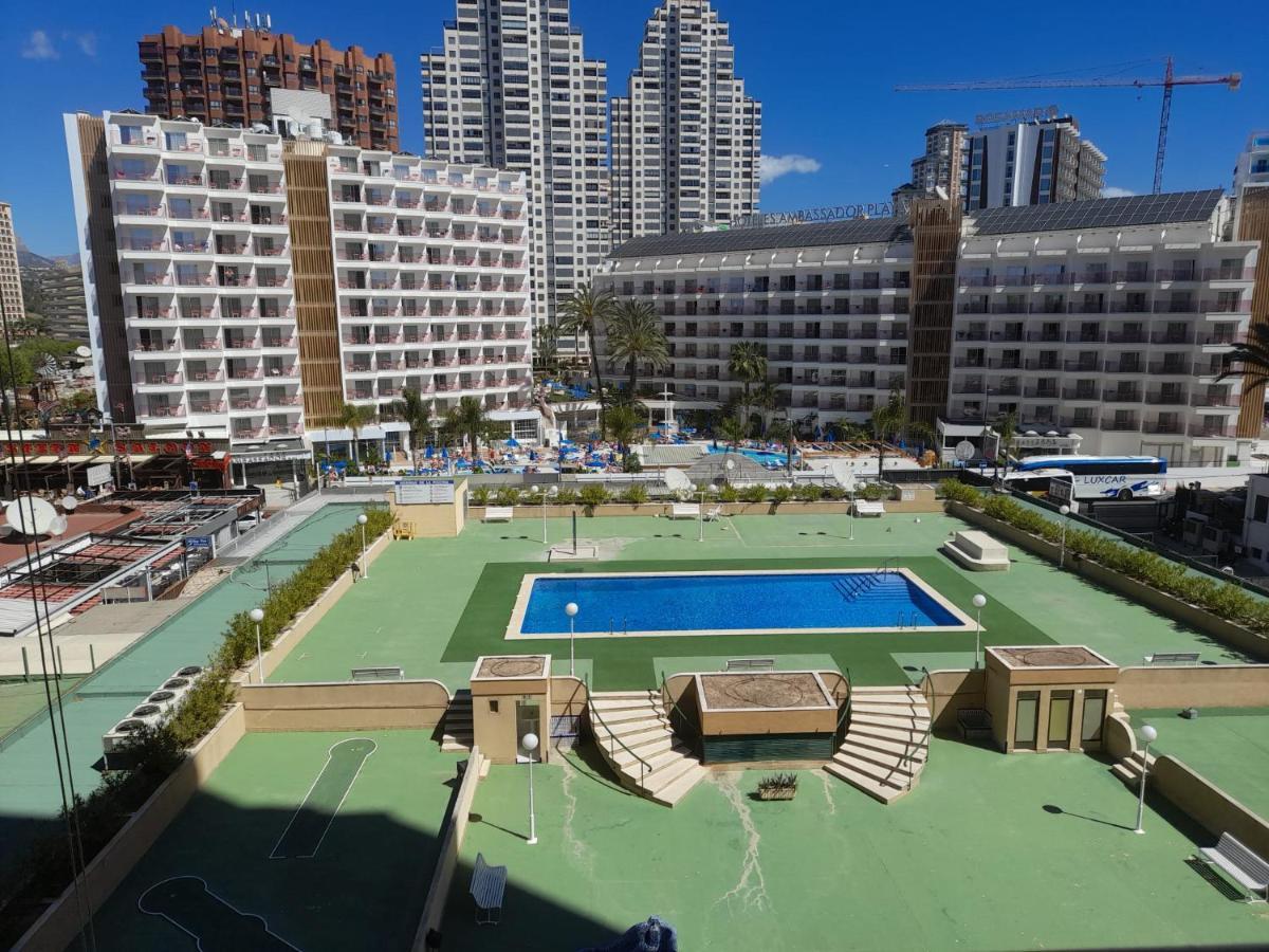 Paraiso Mediterraneo Levante Beach Pool & Parking Бенідорм Екстер'єр фото