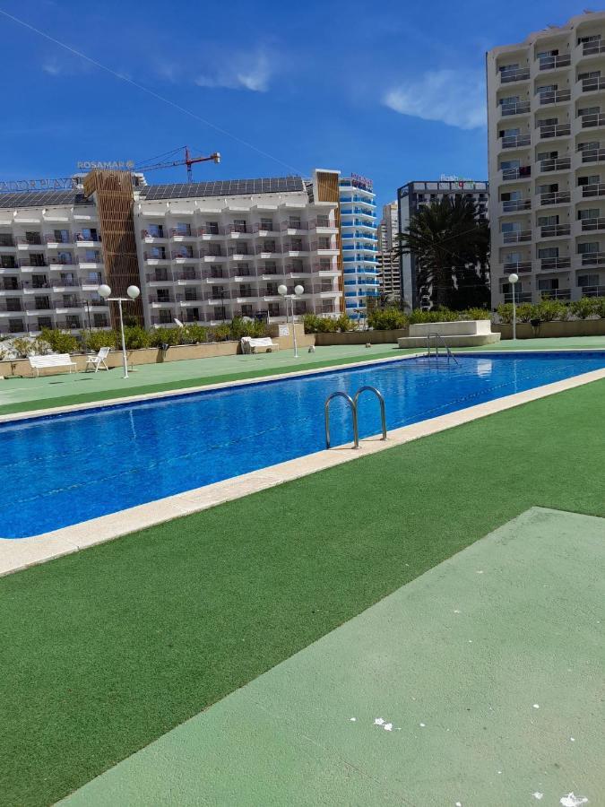 Paraiso Mediterraneo Levante Beach Pool & Parking Бенідорм Екстер'єр фото